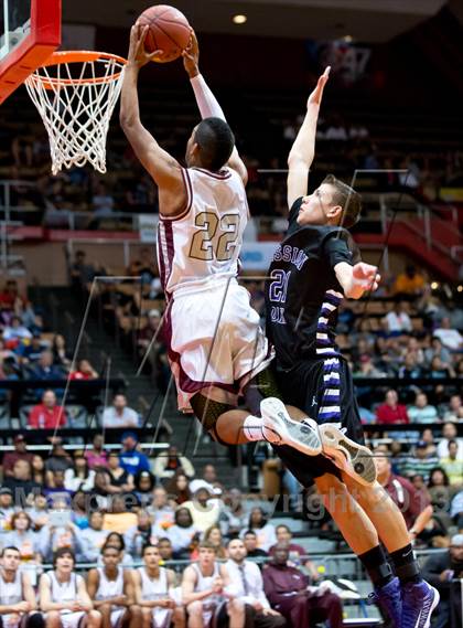 Thumbnail 2 in Independence vs. Mission Oak photogallery.