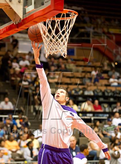 Thumbnail 3 in Independence vs. Mission Oak photogallery.