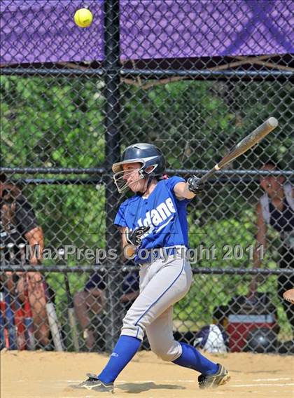 Thumbnail 3 in Haldane vs Port Jefferson ( Class C Regional Final) photogallery.