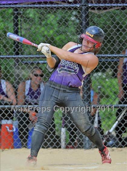 Thumbnail 2 in Haldane vs Port Jefferson ( Class C Regional Final) photogallery.