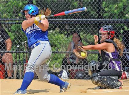 Thumbnail 1 in Haldane vs Port Jefferson ( Class C Regional Final) photogallery.