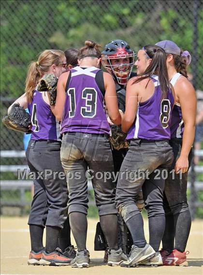 Thumbnail 2 in Haldane vs Port Jefferson ( Class C Regional Final) photogallery.