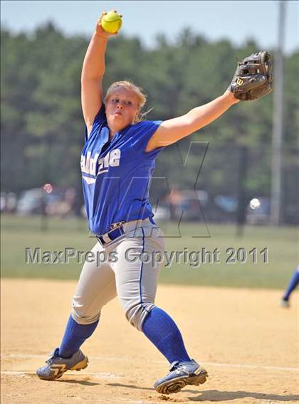 Thumbnail 1 in Haldane vs Port Jefferson ( Class C Regional Final) photogallery.