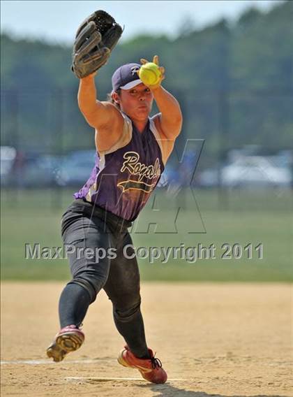 Thumbnail 3 in Haldane vs Port Jefferson ( Class C Regional Final) photogallery.
