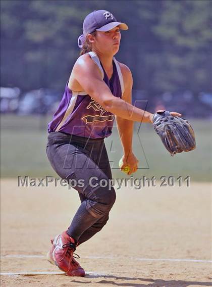 Thumbnail 1 in Haldane vs Port Jefferson ( Class C Regional Final) photogallery.
