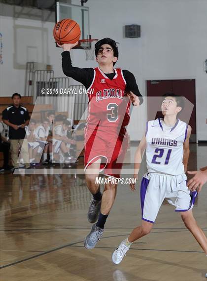 Thumbnail 3 in Glendale vs Valencia (La Canada Tournament) photogallery.