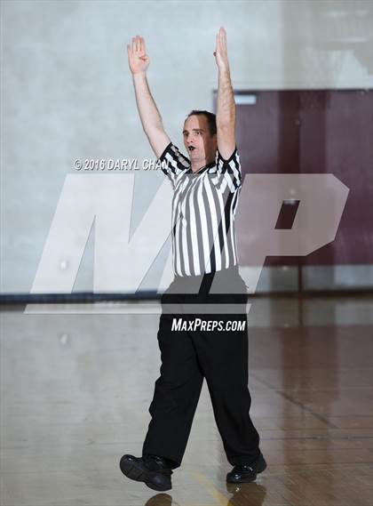 Thumbnail 1 in Glendale vs Valencia (La Canada Tournament) photogallery.