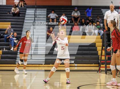 Thumbnail 2 in JV: Desert Oasis @ Clark photogallery.