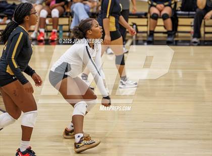 Thumbnail 2 in JV: Desert Oasis @ Clark photogallery.