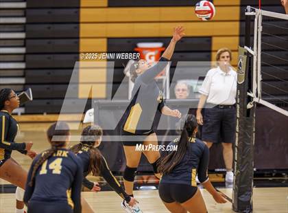 Thumbnail 3 in JV: Desert Oasis @ Clark photogallery.