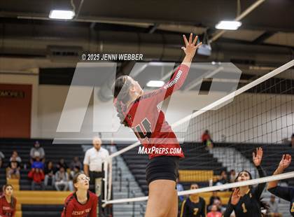 Thumbnail 1 in JV: Desert Oasis @ Clark photogallery.