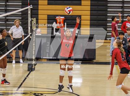 Thumbnail 1 in JV: Desert Oasis @ Clark photogallery.