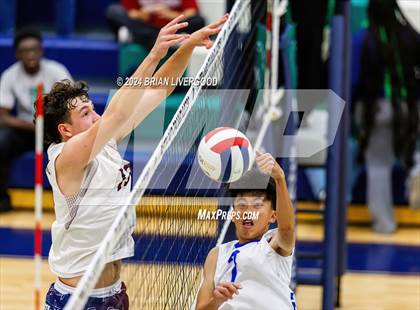 Thumbnail 3 in Cherokee Trail vs Thornton (CHSAA 5A Round 1) photogallery.