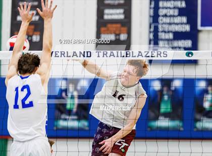 Thumbnail 2 in Cherokee Trail vs Thornton (CHSAA 5A Round 1) photogallery.