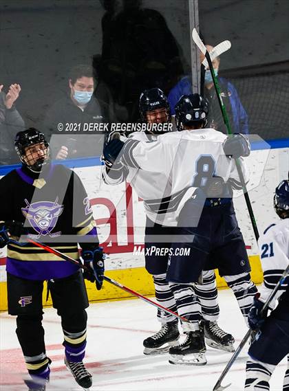 Thumbnail 3 in Valor Christian vs Fort Collins (CHSAA 5A Final) photogallery.
