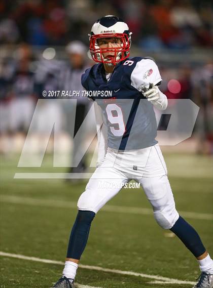 Thumbnail 2 in Pleasant Grove vs. Davis photogallery.
