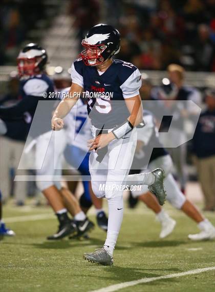 Thumbnail 2 in Pleasant Grove vs. Davis photogallery.