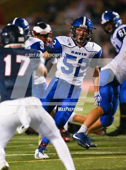 Thumbnail 2 in Pleasant Grove vs. Davis photogallery.