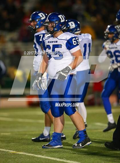 Thumbnail 2 in Pleasant Grove vs. Davis photogallery.