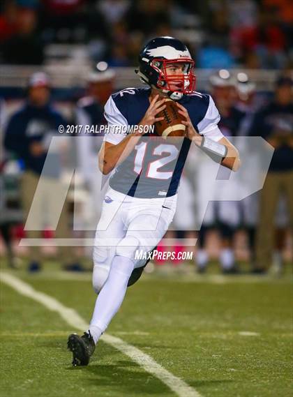 Thumbnail 2 in Pleasant Grove vs. Davis photogallery.