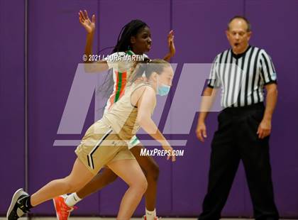 Thumbnail 1 in Western @ Blanche Ely photogallery.