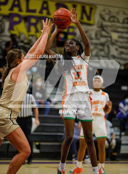 Thumbnail 1 in Western @ Blanche Ely photogallery.