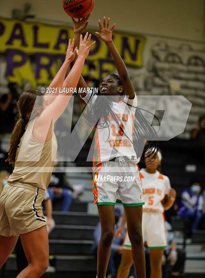 Thumbnail 2 in Western @ Blanche Ely photogallery.