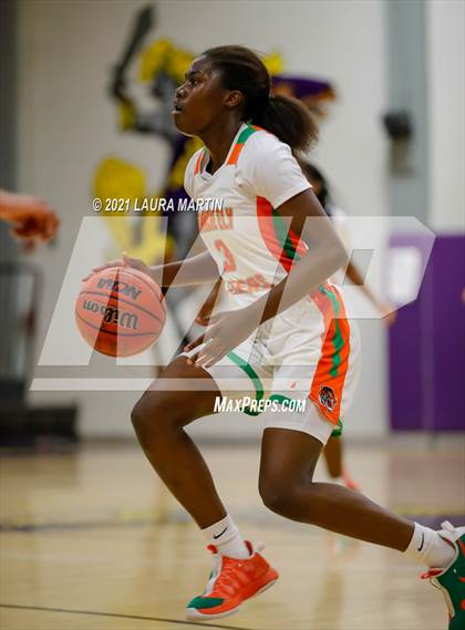 Thumbnail 3 in Western @ Blanche Ely photogallery.