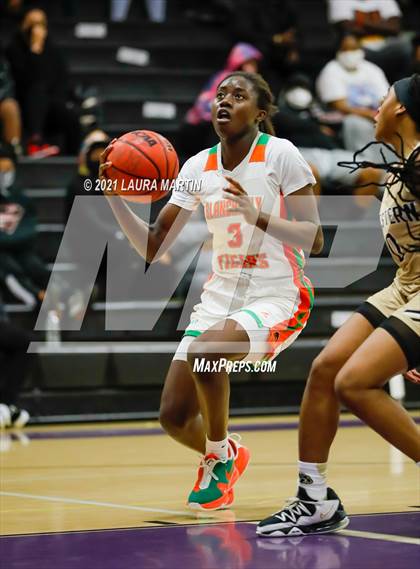 Thumbnail 2 in Western @ Blanche Ely photogallery.