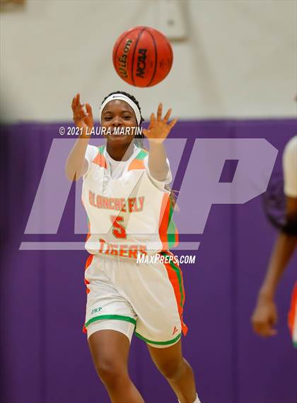 Thumbnail 3 in Western @ Blanche Ely photogallery.