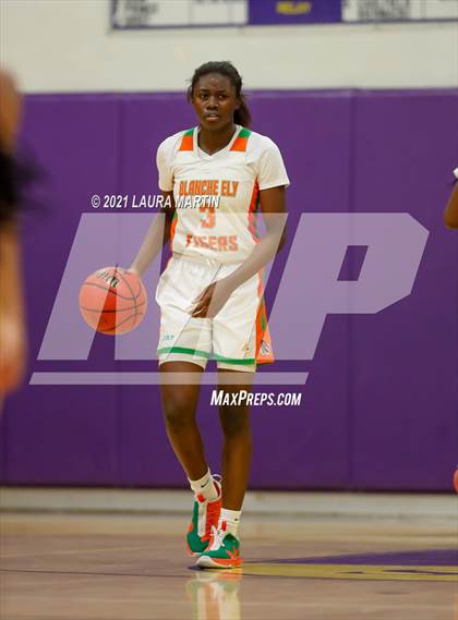 Thumbnail 3 in Western @ Blanche Ely photogallery.
