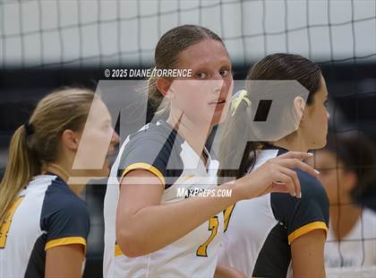 Thumbnail 3 in Capistrano Valley @ Foothill photogallery.