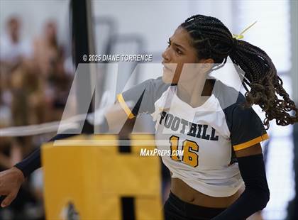 Thumbnail 3 in Capistrano Valley @ Foothill photogallery.