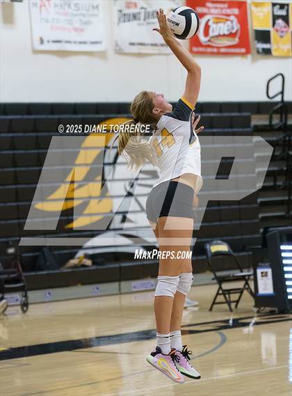Thumbnail 1 in Capistrano Valley @ Foothill photogallery.