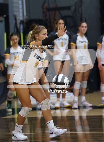 Thumbnail 1 in Capistrano Valley @ Foothill photogallery.