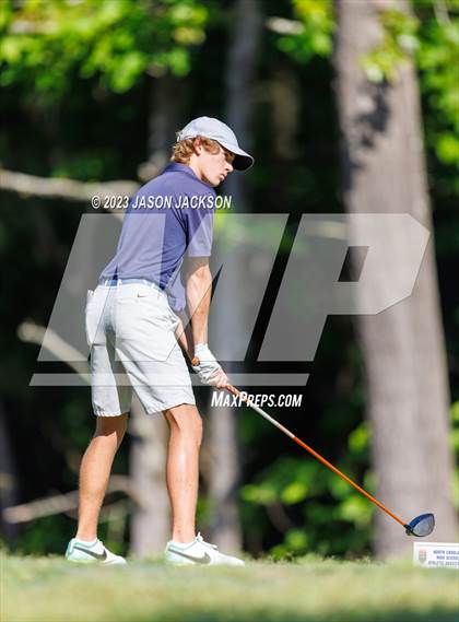 Thumbnail 1 in NCHSAA 4A Finals (Round 1) photogallery.