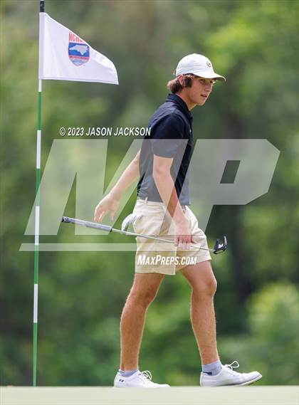 Thumbnail 3 in NCHSAA 4A Finals (Round 1) photogallery.