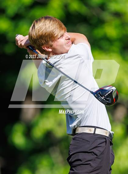 Thumbnail 2 in NCHSAA 4A Finals (Round 1) photogallery.
