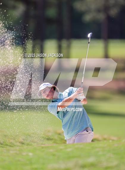 Thumbnail 1 in NCHSAA 4A Finals (Round 1) photogallery.