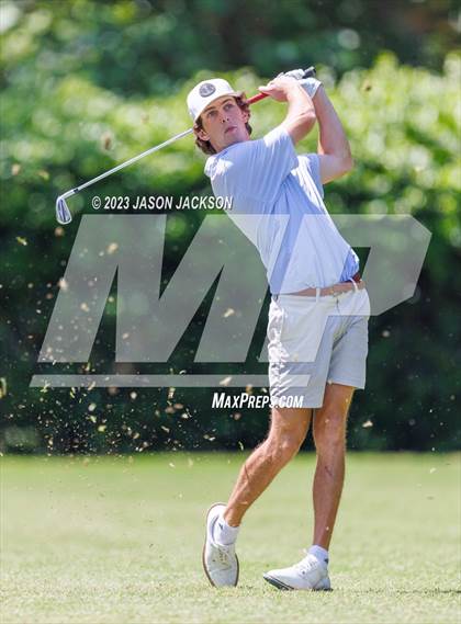 Thumbnail 2 in NCHSAA 4A Finals (Round 1) photogallery.