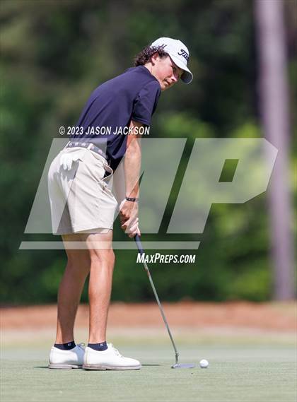 Thumbnail 1 in NCHSAA 4A Finals (Round 1) photogallery.