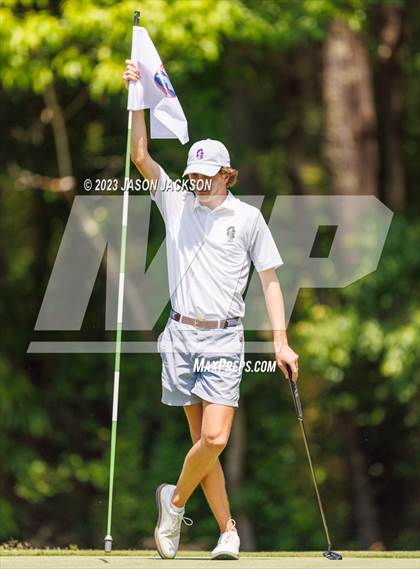 Thumbnail 2 in NCHSAA 4A Finals (Round 1) photogallery.