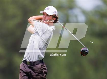 Thumbnail 1 in NCHSAA 4A Finals (Round 1) photogallery.