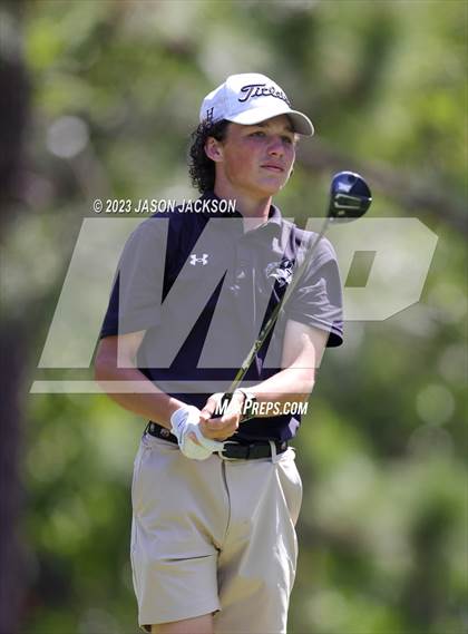 Thumbnail 2 in NCHSAA 4A Finals (Round 1) photogallery.