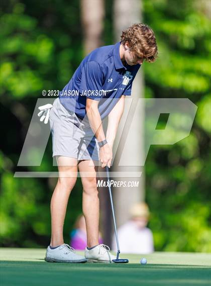 Thumbnail 3 in NCHSAA 4A Finals (Round 1) photogallery.