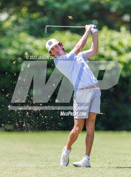 Thumbnail 1 in NCHSAA 4A Finals (Round 1) photogallery.