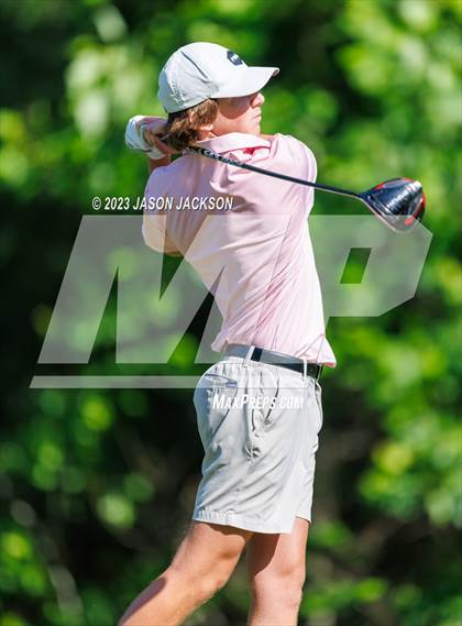 Thumbnail 1 in NCHSAA 4A Finals (Round 1) photogallery.