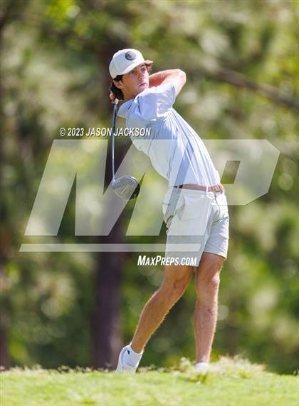 Thumbnail 2 in NCHSAA 4A Finals (Round 1) photogallery.