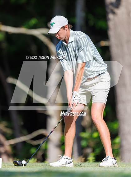Thumbnail 1 in NCHSAA 4A Finals (Round 1) photogallery.