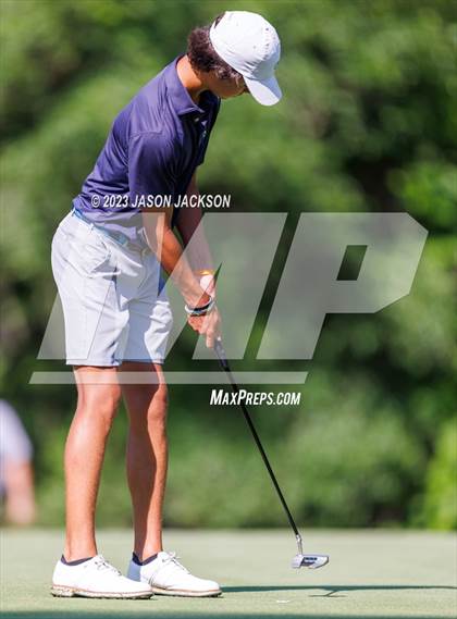 Thumbnail 2 in NCHSAA 4A Finals (Round 1) photogallery.
